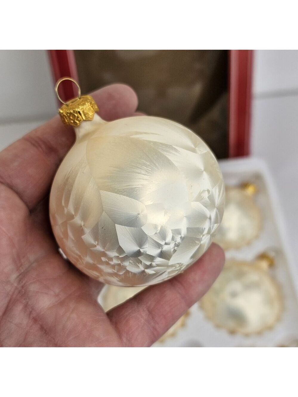Vintage Glass Christmas Ornaments Danson White Round - Picture 2 of 8